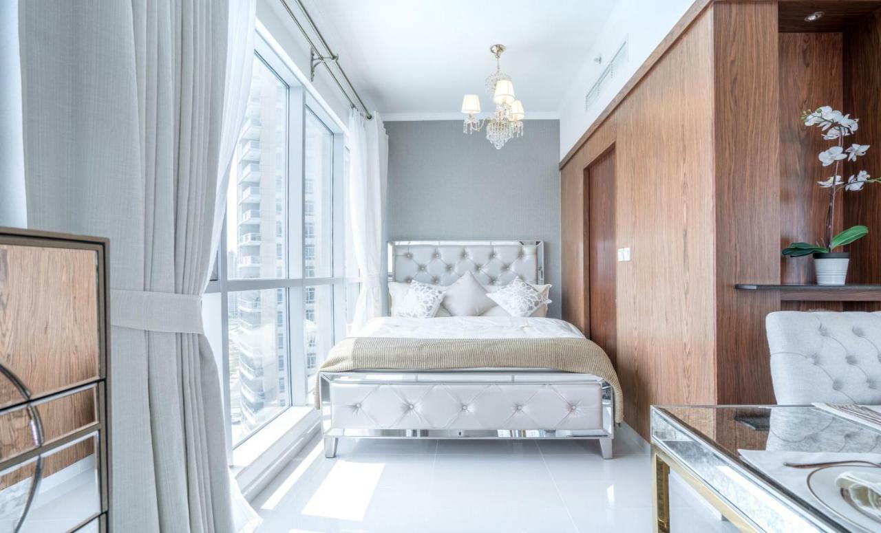 Elite Royal Apartment - Full Burj Khalifa & Fountain View - Premier - 2 Bedrooms & 1 Open Bedroom Without Partition Dubai Exterior photo